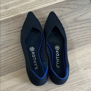 Rothy's Women's Black and Blue Flats